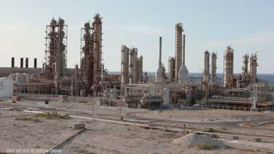 ليبيا.. عودة العمل في منشآت منطقة "الهلال النفطي"