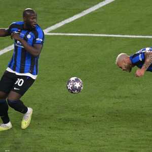 رأسية ديماركو ترتطم بلوكاكو