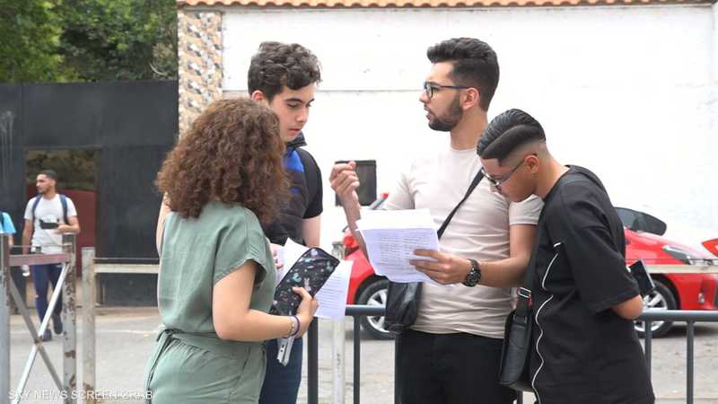 بدء امتحانات الثانوية العامة في الجزائر وسط إجراءات صارمة