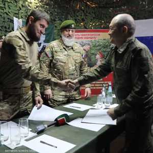 "كتيبة أحمد" توقع عقدا للقتال مع جيش روسيا