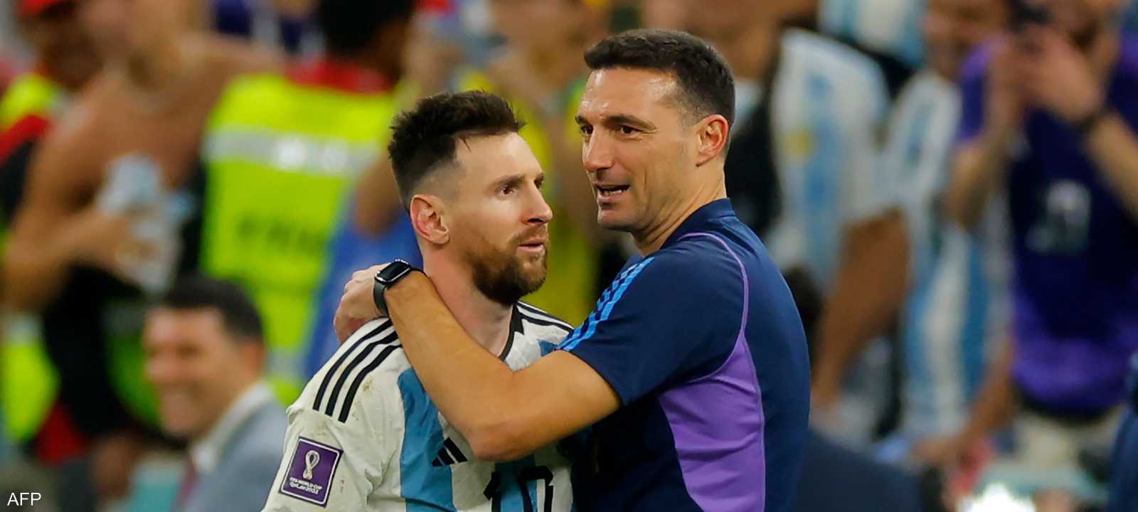 ليونيل سكالوني وميسي