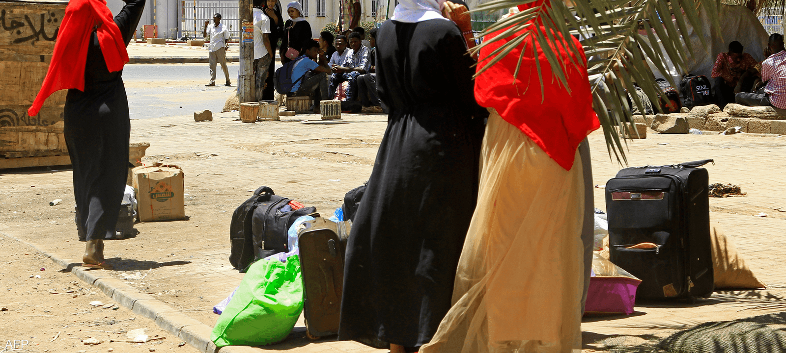 أهالي الخرطوم يعانون بسبب القتال بين الجيش والدعم السريع