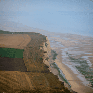 نقطة انطلاق المهاجرين عبر قناة المانش إلى بريطانيا