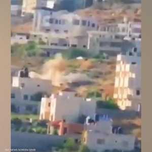 لحظة استهدف إحدى الآليات العسكرية الإسرائيلية بعبوة ناسفة في