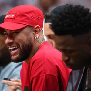 نيمار أبدى رغبته في اللعب لسانتوس البرازيلي