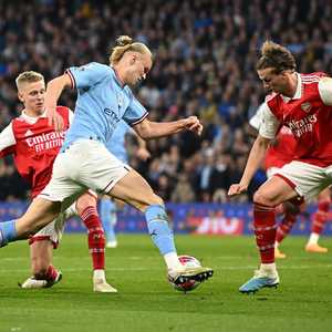 مان سيتي وأرسنال سيتواجهان في مباراة الدرع الخيرية