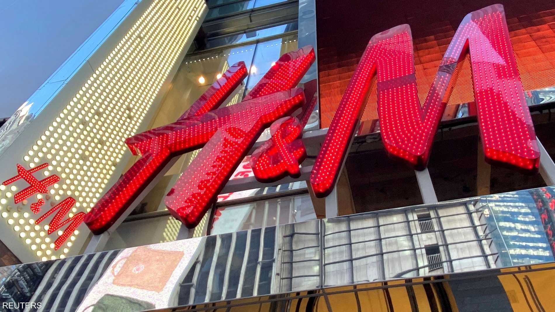 نمو أرباح “H&M” التشغيلية يتجاوز التوقعات في الربع الثالث