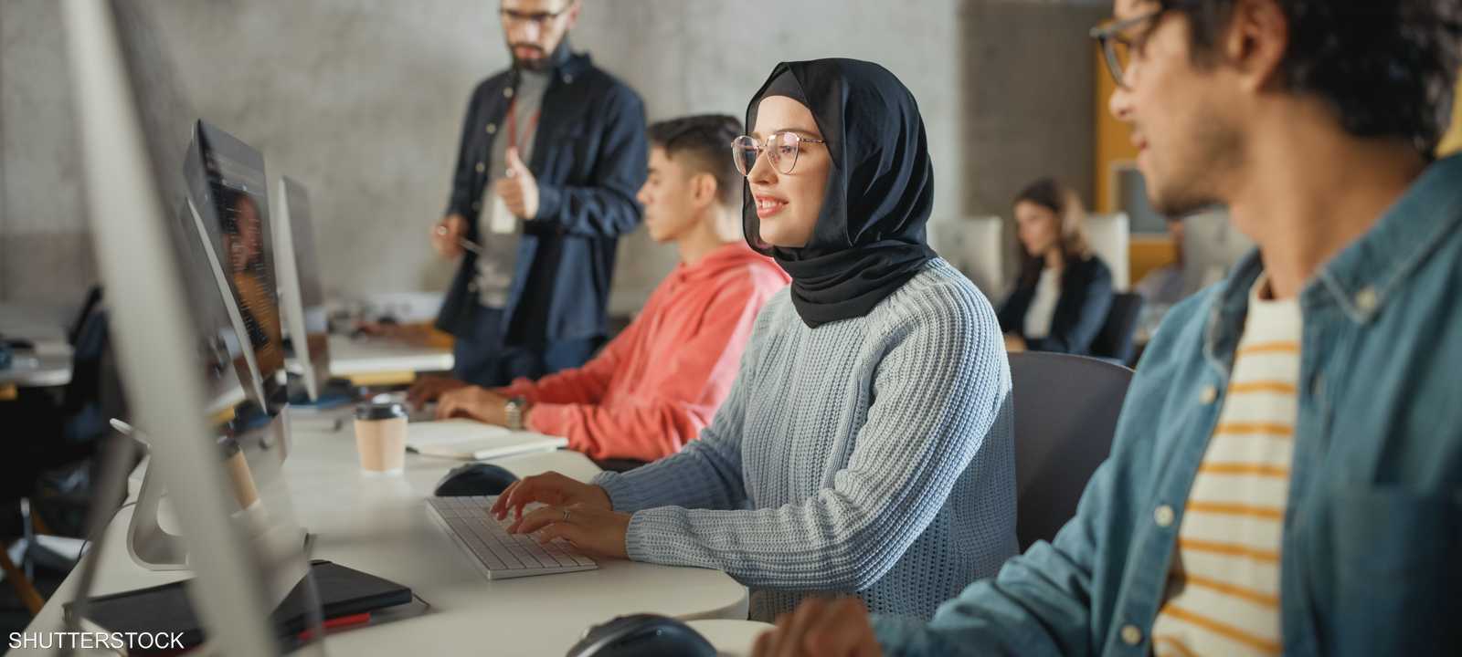 هل ما زال التعليم الجامعي يضمن تحقيق دخل أعلى؟