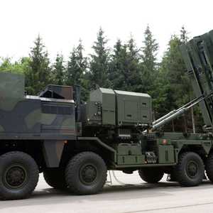 درع السماء الأوروبية فكرة ألمانية.