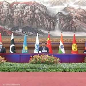 الصين بين روسيا والغرب.. حرب باردة في الأفق