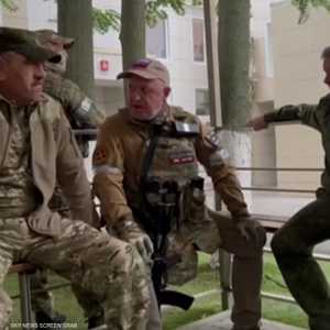 لوكاشينكو يكشف عن أن رئيس فاغنر غير موجود ببيلاروسيا