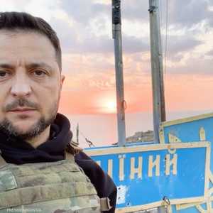 زيلينسكي في جزيرة الأفعى