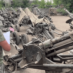 مدافع هاوتزر تم تسليمها للجيش الروسي