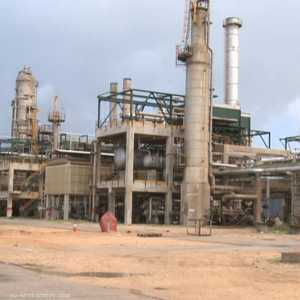 توقف الإنتاج في 3 حقول نفطية في ليبيا بسبب احتجاج قبلي