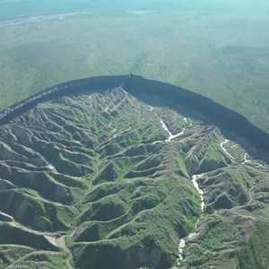 المنخفض الصقيعي كما تم تصويره بطائرة درون