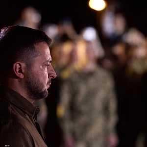 زيلينسكي أقال عددا من السفراء والمسؤولين في أوكرانيا.