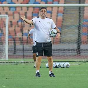 فيتوريا سبق له خوض تجربة في السعودية مع النصر