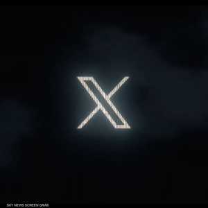 تويتر تستبدل شعار الطائر الأزرق بحرف "x"