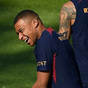 نجم باريس سان جرمان