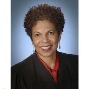 تانيا شوتكان