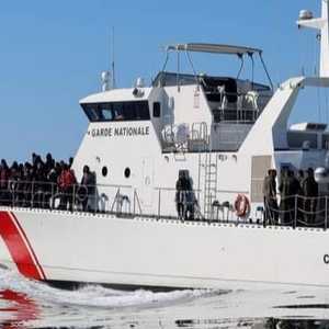 تزايد أعداد المهاجرين انطلاقا من سواحل تونس