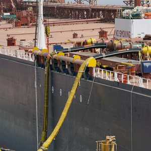 "صافر".. قنبلة بيئية موقوتة تهدد بكارثة في اليمن