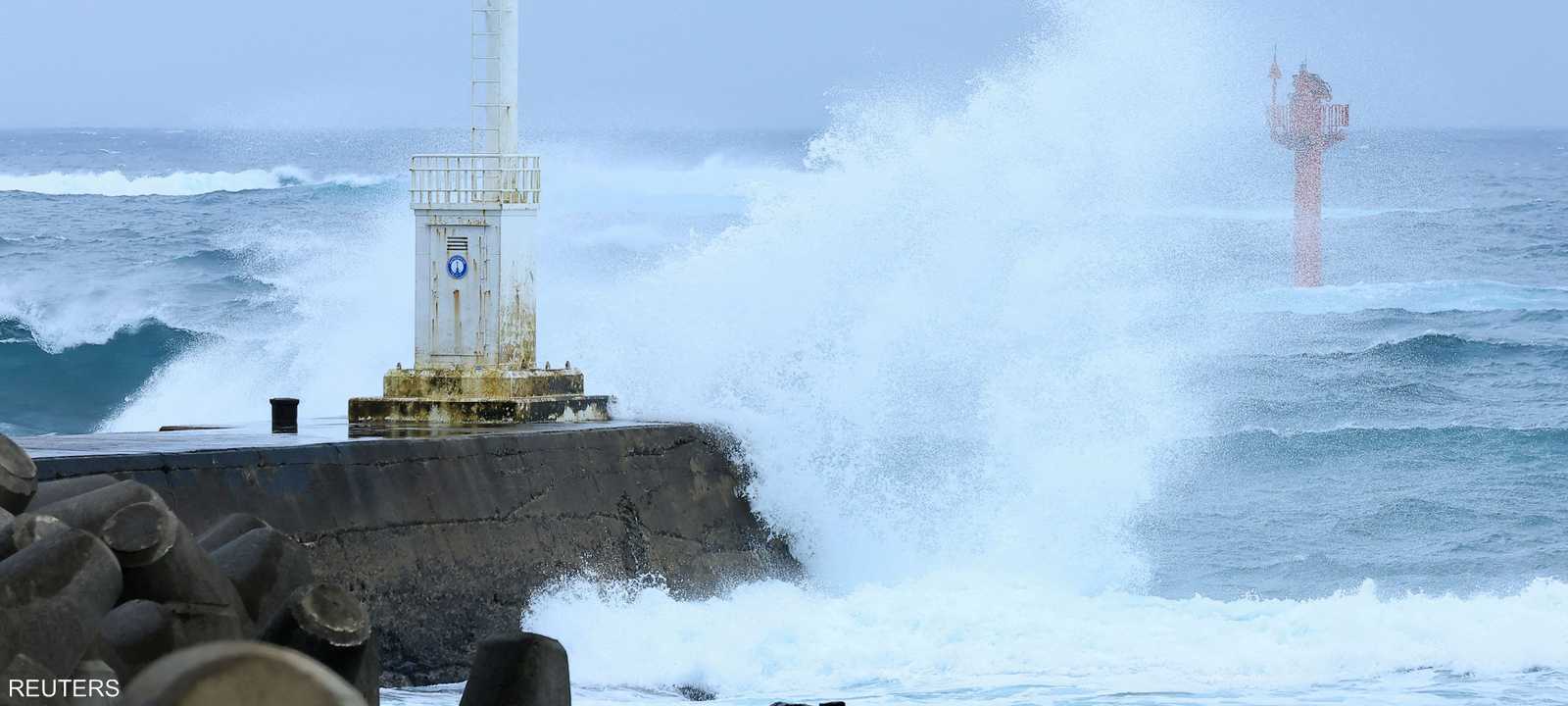 السرعة القصوى لرياح خانون تبلغ 126 كيلومترا في الساعة