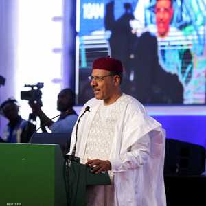 رئيس النيجر محمد بازوم (أرشيف)