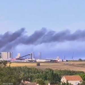 حريق ضخم في مخزن للحبوب بفرنسا