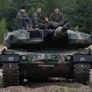 بولندا تعتزم نشر 10 آلاف جندي على الحدود مع بيلاروسيا