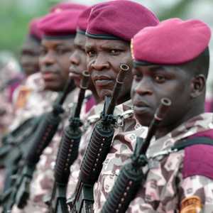 عناصر من جيش كوت ديفوار