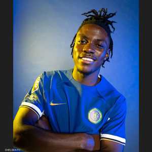 روميو لافيا انتقل إلى تشلسي