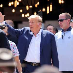 ترامب يحذر من محاكمته قبل انتخابات الرئاسة المقبلة