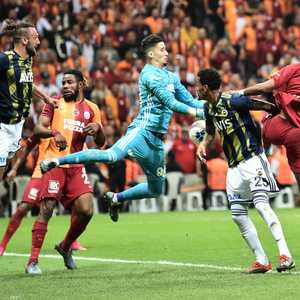 بايندير هو حارس مرمى فنربخشه الأساسي منذ 2019