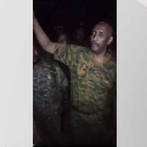 البرهان يؤكد أن الحرب الدائرة هي من أجل إنقاذ السودان