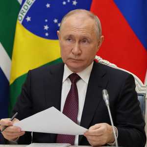 ألقى بوتين كلمة قصيرة عبر الفيديو أمام قادة بريكس