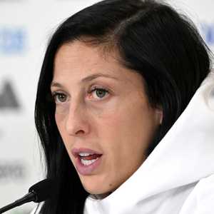 جيني هيرموسو لاعبة المنتخب الإسباني للسيدات