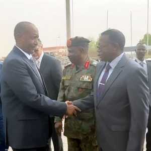 البرهان يتوجه إلى مصر في أول زيارة خارجية منذ بدء الصراع