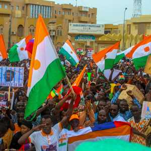 النيجر تشهد اضطرابات سياسية بدأت بانقلاب عسكري في يوليو الما