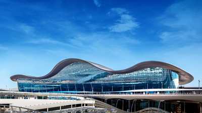 مبنى المسافرين الجديد في مطار أبوظبي