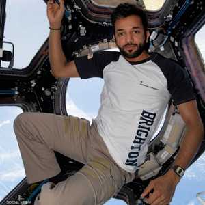 رائد الفضاء الإماراتي سلطان النيادي