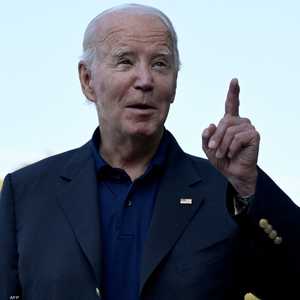 الرئيس بايدن "أنفق 100 ألف دولار" على عمليات التجميل