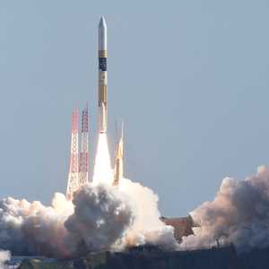 صاروخ إتش-2 إيه الياباني ينطلق إلى القمر