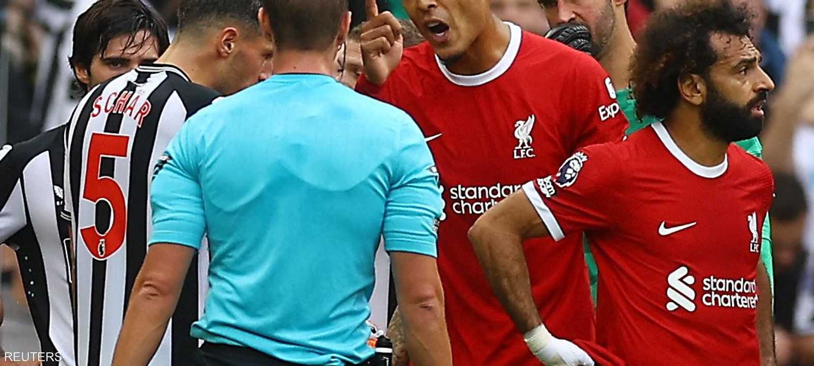 فان دايك اعترف بتوجيه ألفاظ مسيئة للحكم