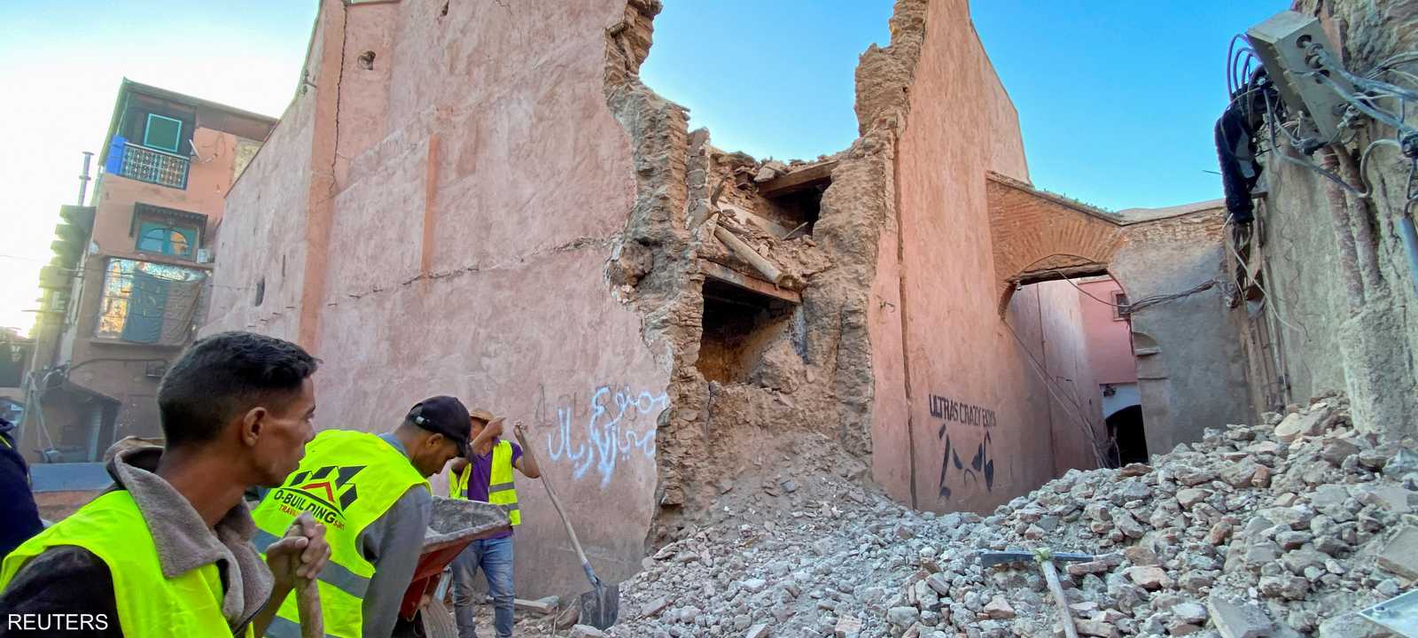من آثار الزلزال المدمر الذي ضرب وسط المغرب