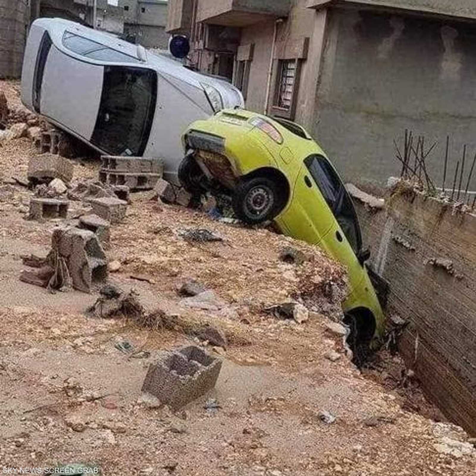 تبقى من وجه المدينة مدخل واحد