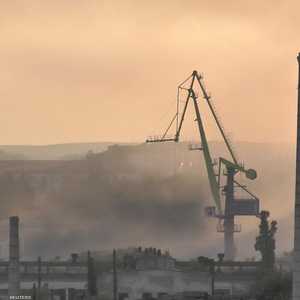 أعمدة الدخان تتصاعد في القرم بعد الهجوم الأوكراني