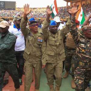 النيجر شهدت انقلابا عسكريا أطاح بازوم