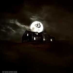 علماء يحذرون من "الغزاة المسافرين عبر الزمن"