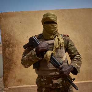 أرشيفية لجندي مالي